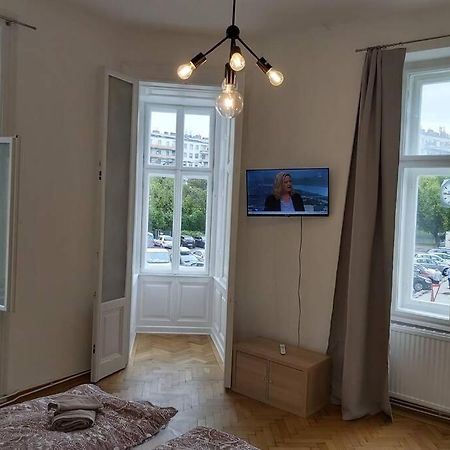 Lovely New 2 Bedroom Near Hannovamarkt 비엔나 외부 사진
